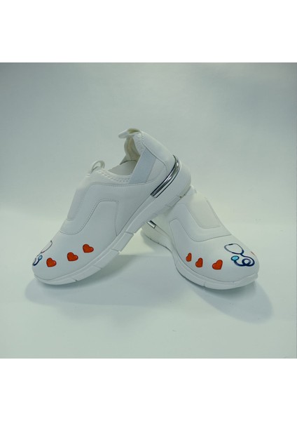 Kalpli Steteskop Desenli Ortopedik Taban Kadın Spor Ayakkabı