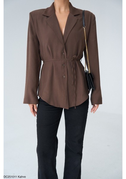 Kadın Kruvaze Yaka Bağcıklı Basıc Sezonluk Ceket fiyatları