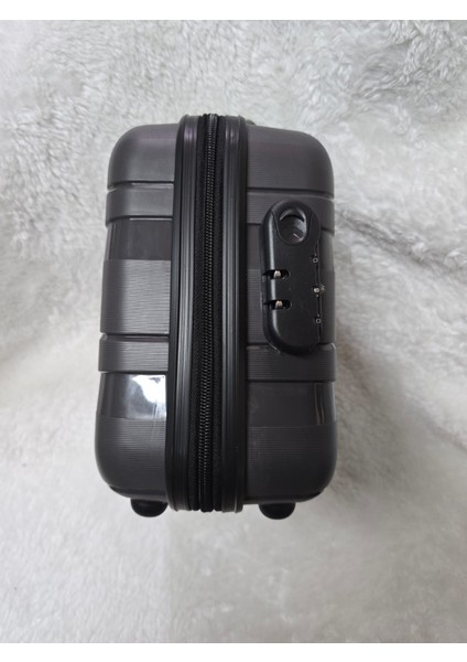 Basarideri Las Vegas Polo Club Makyaj Çantası fiyatları