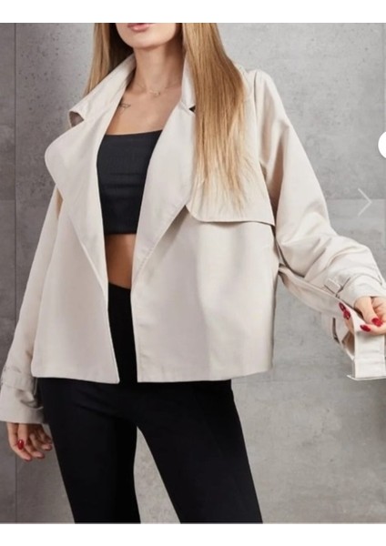 Kruvaze Yaka Tokalı Kısa Bej Trençkot