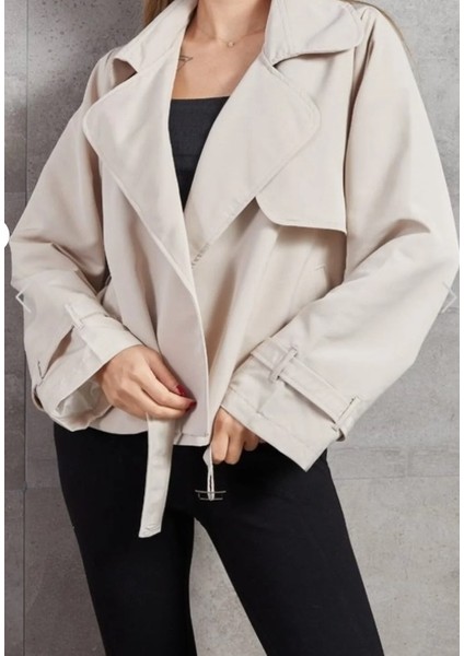 Kruvaze Yaka Tokalı Kısa Bej Trençkot modelleri