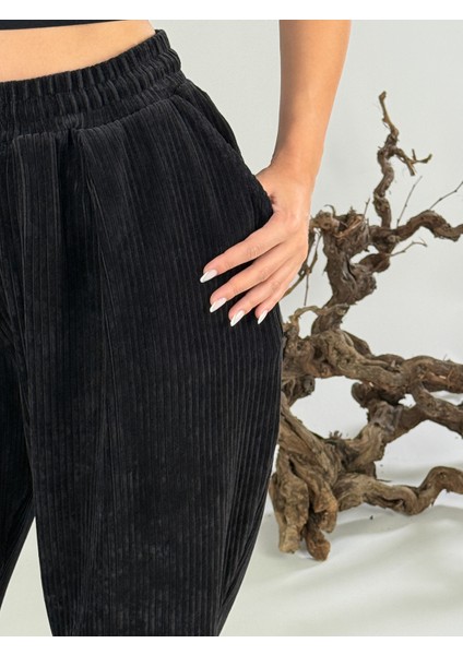 Siyah Kadife Pileli Kadın Jogger Pantolon COC1056 fırsatları