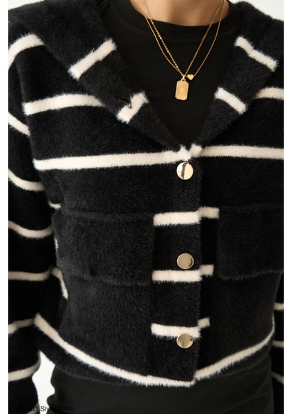 Kadın Düğmeli Standart Beden Çizgili Oversize Triko Hırka