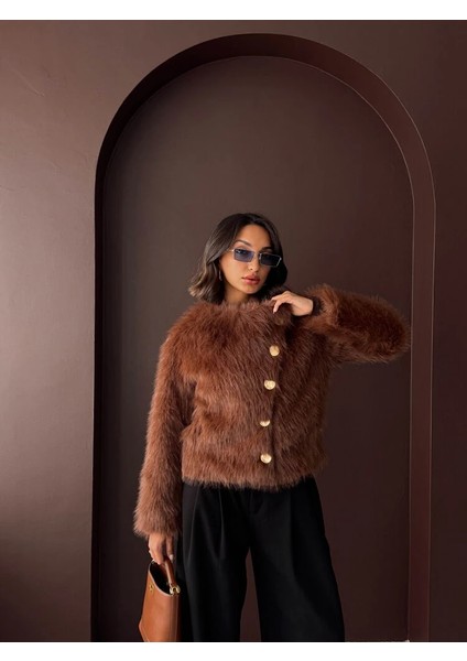 Kadın Vintage Peluş Tüylü Crop Ceket Altın Düğmeli Bisiklet Yaka Kışlık Şık Ceket fiyatları