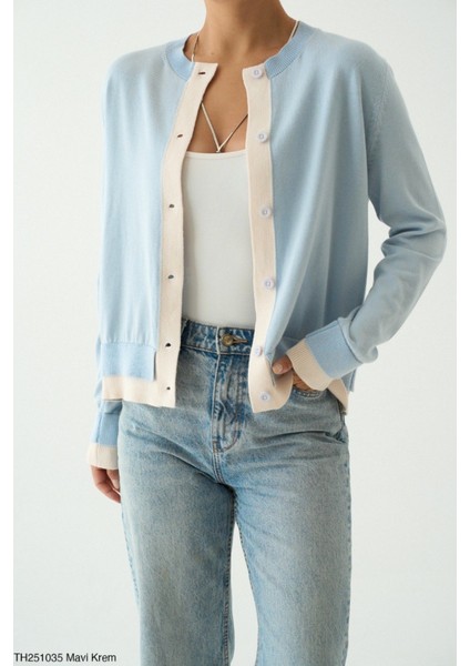 Kadın Çift Renk Ince Sezonlık Düğmeli Hırka