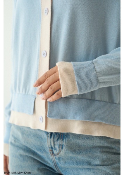 Kadın Çift Renk Ince Sezonlık Düğmeli Hırka modelleri