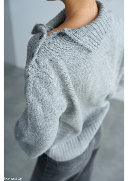 Kadın Yarım Boğaz Düğmel, Uzun Kol Sezonluk Oversize Kazak fırsatları