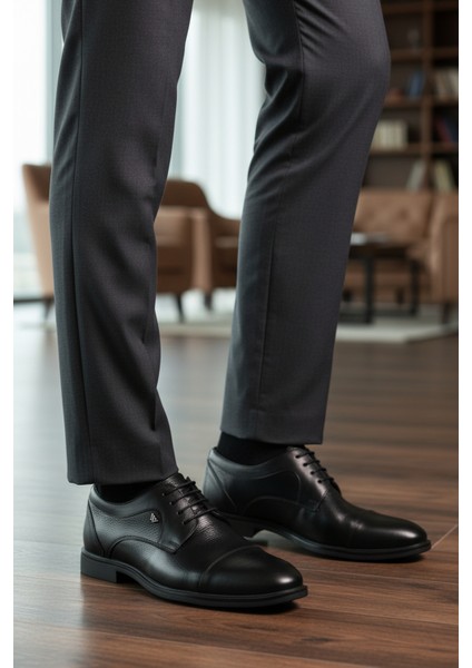 Siyah Hakiki Deri Erkek Klasik Ayakkabı 2499 M