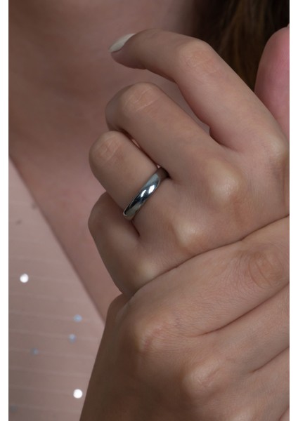 Kişiye Özel Isim Yazılı 4mm Bombeli Parlak Erkek Kadın Çelik Alyans Yüzük CL18KO fırsatları