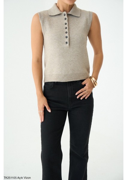 Kadın Erkek Yaka Kolsuz Yarım Düğmeli Kazak modelleri