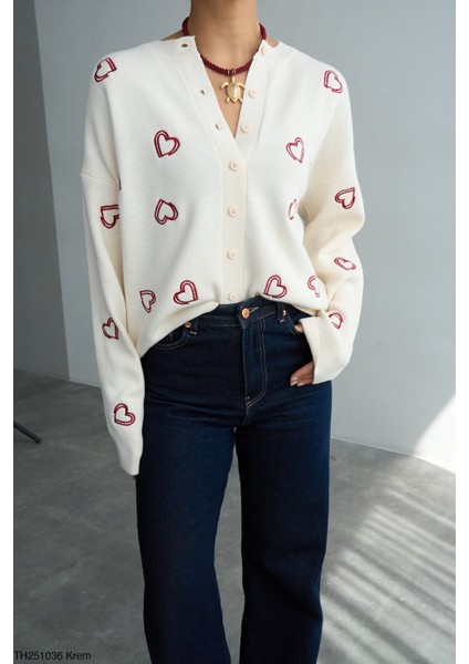 Kadın Kalp Desenli Standart Beden Uzun Triko Hırka fırsatları