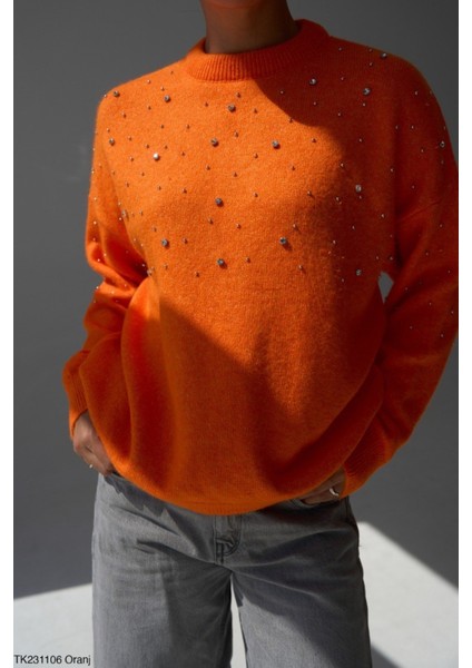 Kadın Taş Detaylı Peluş Standart Kazak