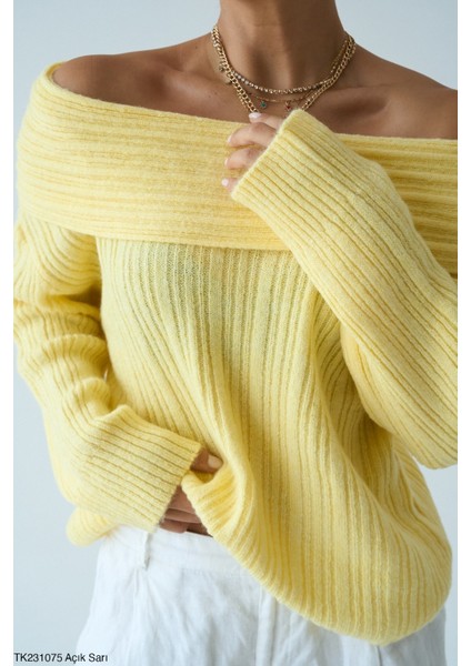 Triko Omuz Açık Kazak fiyatları