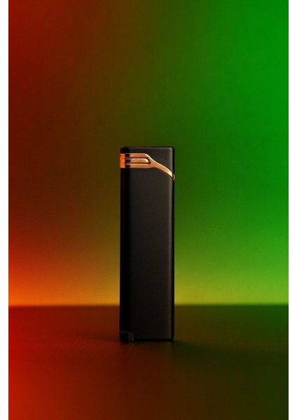 Premium Minyatürlü Pürmüz Çakmak – Şık Metal Gövde & Güçlü Alev