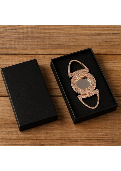 Premium Altın Detaylı Puro Makası – Özel Tasarım Lüks Kutu Içerisinde fırsatları