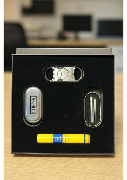 Clipper Prestige Metal Hediye Seti – Şıklığın ve Fonksiyonun Buluşması