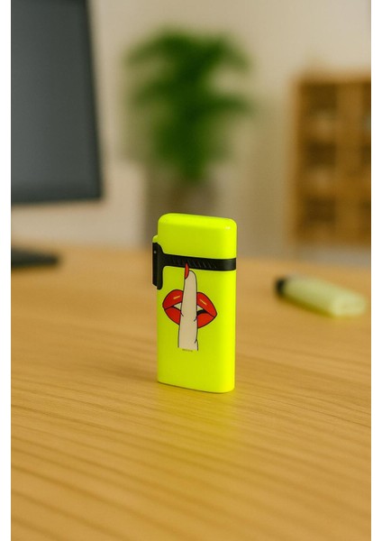 Sarı Metalik Gövdeli Pürmüz Çakmak – Güçlü Jet Alev