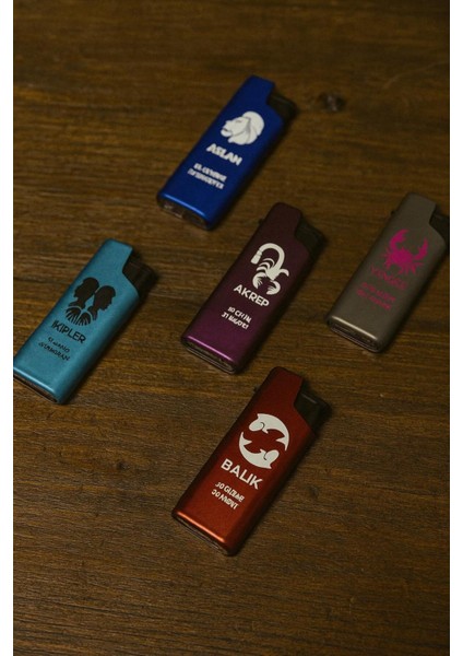 “metal Burç Serisi 5’li Pürmüz Çakmak Seti – Aslan, Balık, Akrep, Ikizler, Yengeç” fiyatları