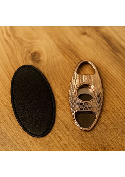 Gold & Rose Desenli Çelik Puro Kesici – Deri Kılıf ve Hediye Kutulu modelleri