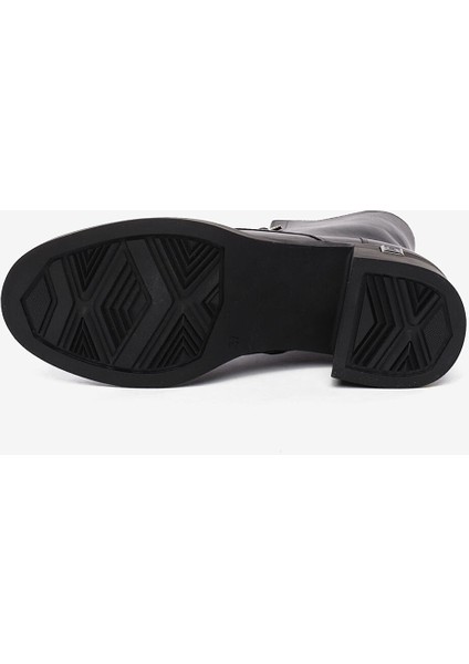 Kadın Siyah Hakiki Deri Topuklu Bot indirimleri