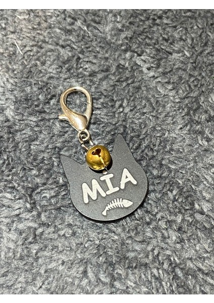 Kedi Şeklinde Siyah Köpek Isimliği / Künyesi fırsatları