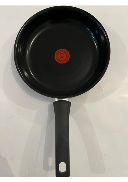 Titanyum Indüksiyon Tabanlı 23 cm Wok Tava