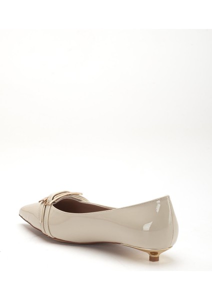 Kadın Kısa Topuklu Ayakkabı Ten Rugan Minik Ökçeli Bantlı indirimleri