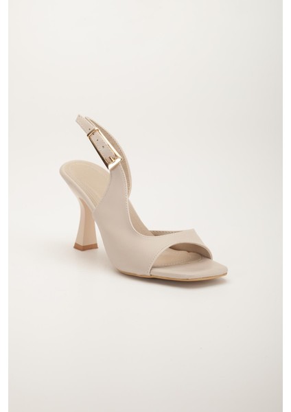 Kadı Topuklu Sandalet Ayakkabı Ten Cilt Yan Büyük Tokalı fırsatları