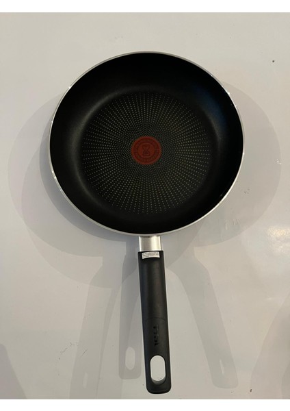 Titanyum Difüzyon Tabanlı 26 cm Tava