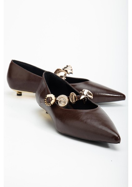 Kadın Kısa Topuklu Aykkabı Kahverengi Rugan Baretli Minik Ökçe