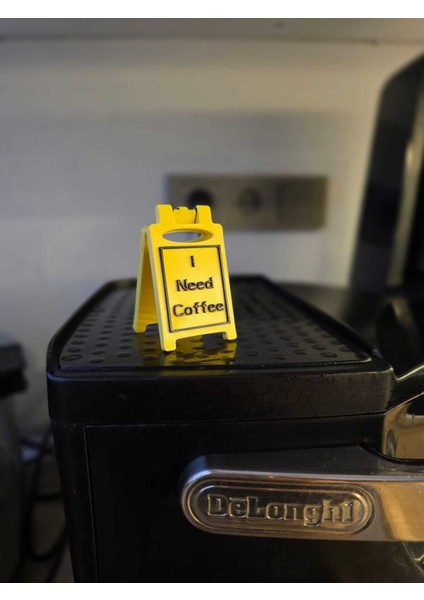 Sevimli ( I Need Coffee ) Yazılı Minik Uyarı Tabelası 6cm modelleri