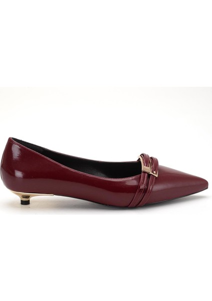 Kadın Kısa Topuklu Ayakkabı Bordo Rugan Minik Ökçeli Bantlı modelleri