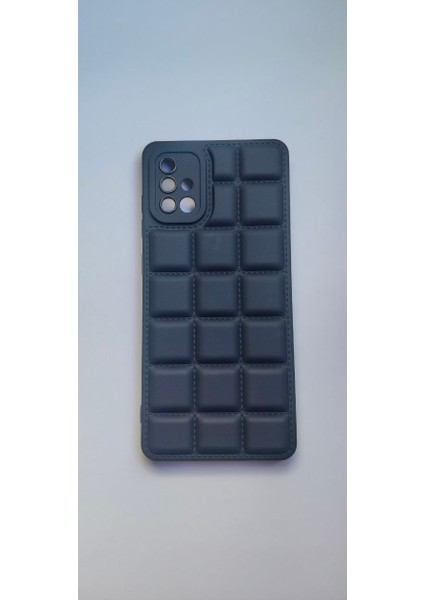 Samsung Galaxy A71 Siyah Darbe Emici Kamera Korumalı Silikon Kılıf – Kırmızı / Siyah / Yeşil Renk Seçenekleri