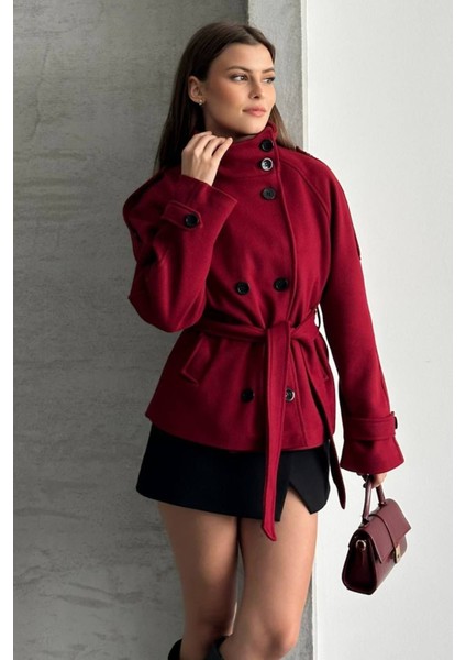 Düğmeli Kuşaklı Kaşe Kısa Kaban fiyatları