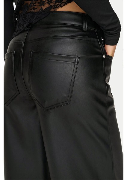 Onlkiri Straight Fit Normal Bel Düz Paça Pantolon Bayan Pantolon 15324777 modelleri