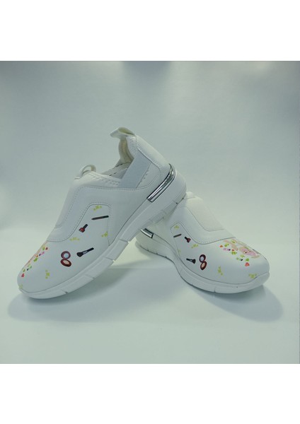 Güzellik Desenli Ortopedik Taban Kadın Spor Ayakkabı