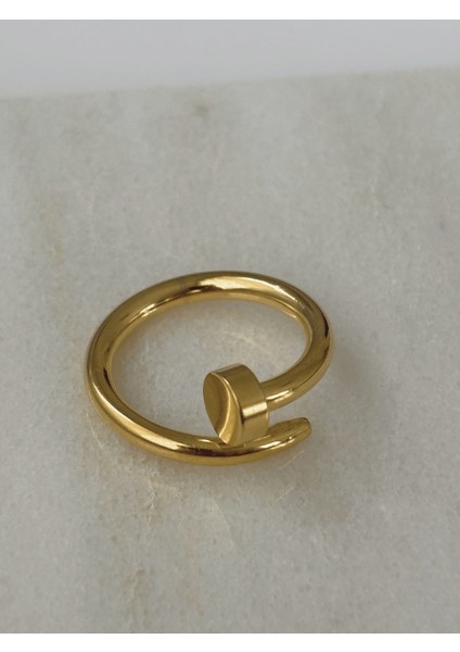 Çivi Detaylı Parlak Gold Yüzük