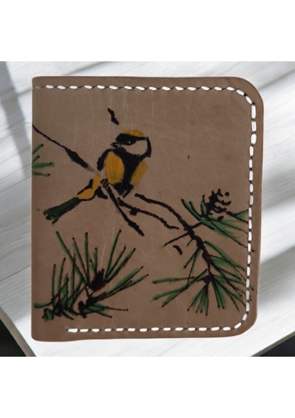 El Yapımı Hakiki Deri Kuş Figürlü Erkek Cüzdan | El Boyaması ve Yakma Sanatı Slim Bifold Model | Sanatsal Tasarım fiyatları