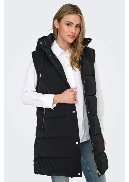 Onldixie Kapitoneli Regular Fit Kapüşonlu Uzun Mont Bayan Mont 15349120 modelleri