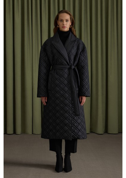 Seyyar Kuşaklı Kapitone Mont