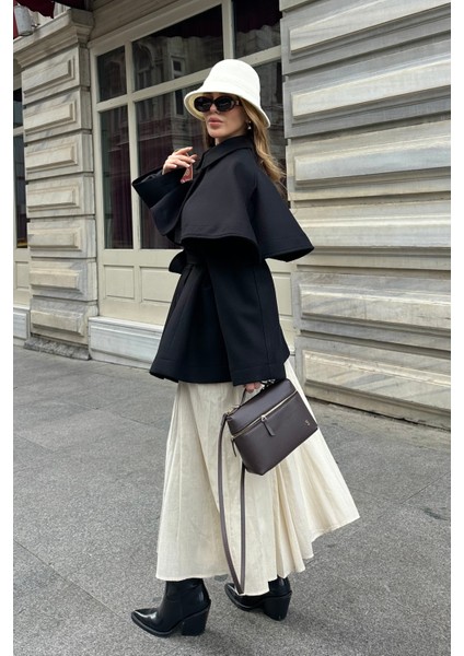 Siyah Livia Pelerin Detaylı Kaşe Kaban fırsatları