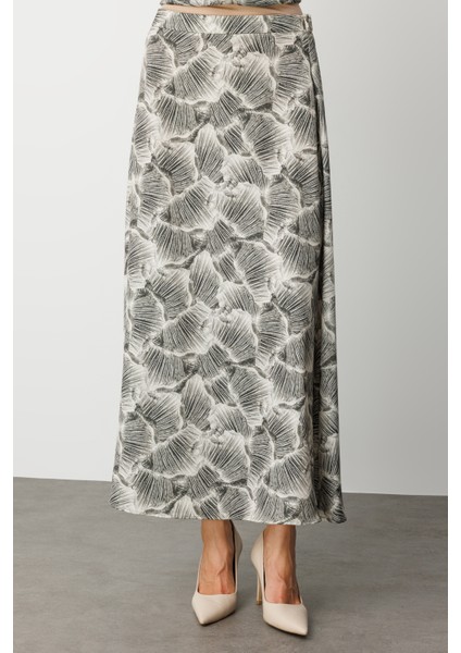 Mix Mizalle Haki Yeşil Yaprak Desenli Uzun Evaze Etek