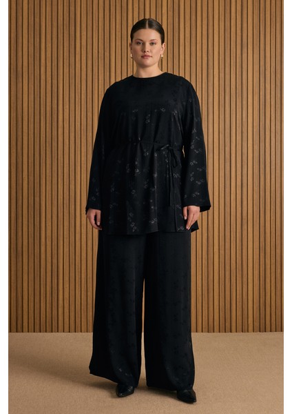 Çicek Jakar Desenli Beli Lastikli Pantolon