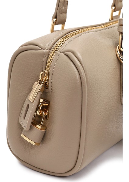 Kadın Bej Aksesuarlı Omuz Çantası 25ABD281618