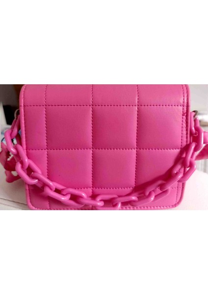 Zincirli Kadın El ve Omuz Çantası fiyatları