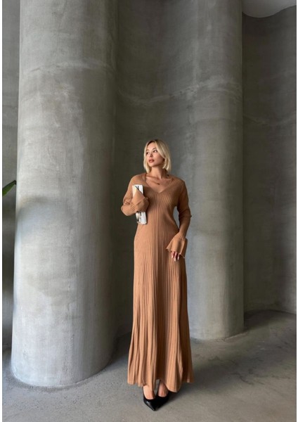 Ince Bel V Yaka Maxi Triko Elbise fiyatları