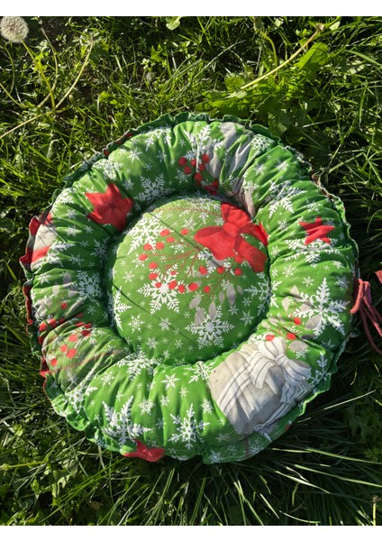 Kedi ve Köpek Yatağı Minderi (Yılbaşı) 50 cm fiyatları