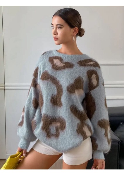 Yumuşacık Dokulu Mavi Kahve Desenli Oversize Kazak fiyatları