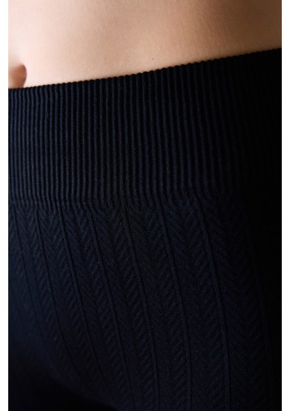 Siyah Dikişsiz (Seamless) Sıcak Tutan Termal Etkili Yüksek Bel Tayt