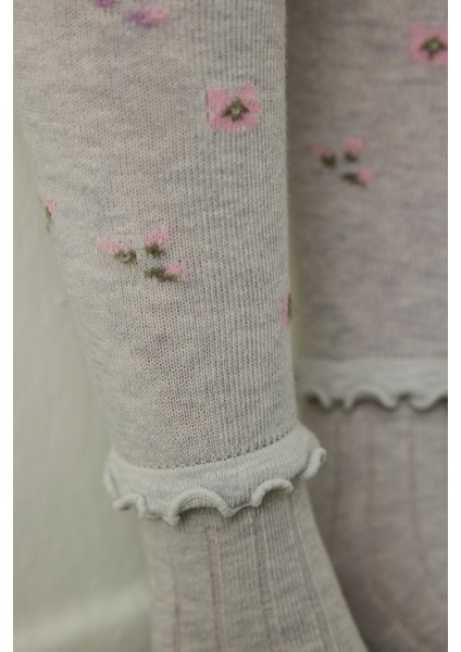 Açık Gri Kız Çocuk Fırfırlı Çiçekli 100 Denye Pamuklu Külotlu Çorap